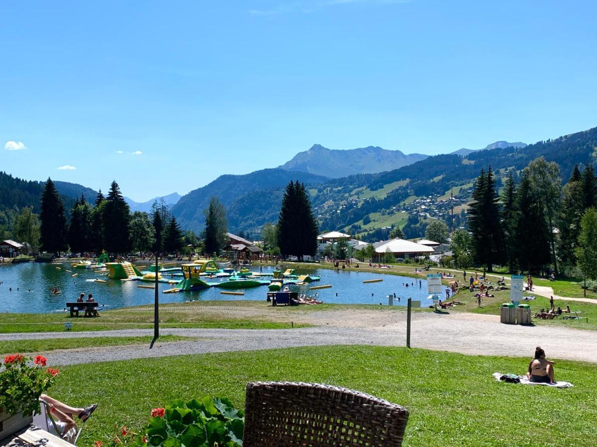 Chalet Le Renard Du Lac Les Gets Exterior photo
